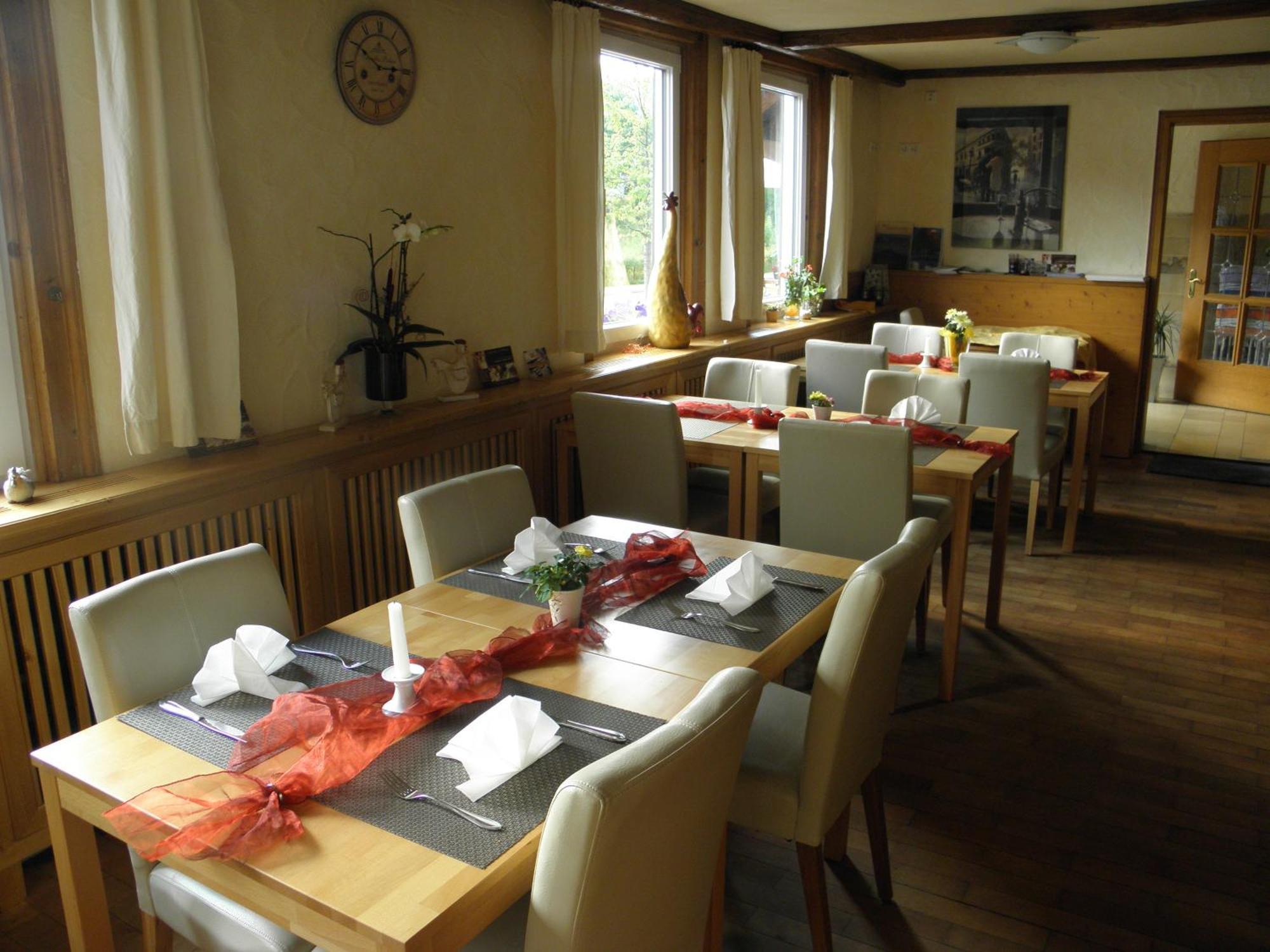 Alb Hotel Schalksburg Albstadt Bagian luar foto